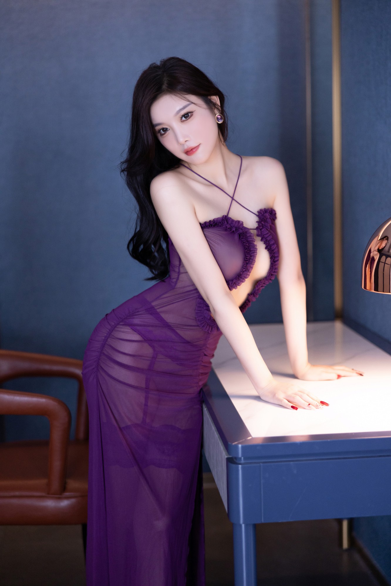 内购无水印 [XIUREN秀人网] NO.9239 杨晨晨紫色更有韵味+花絮视频 [104P+1V-569MB]